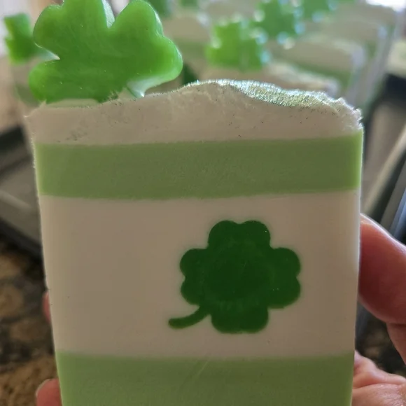 Green and White Shamrock Soap - Picture 4 of 6